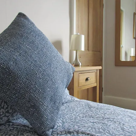 No 3 Bed and breakfast