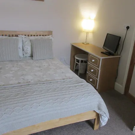 No 3 Bed & Breakfast *