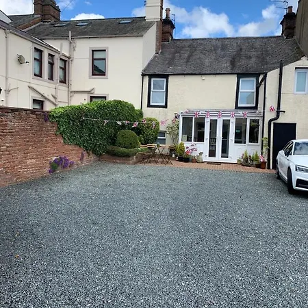 No 3 * Penrith